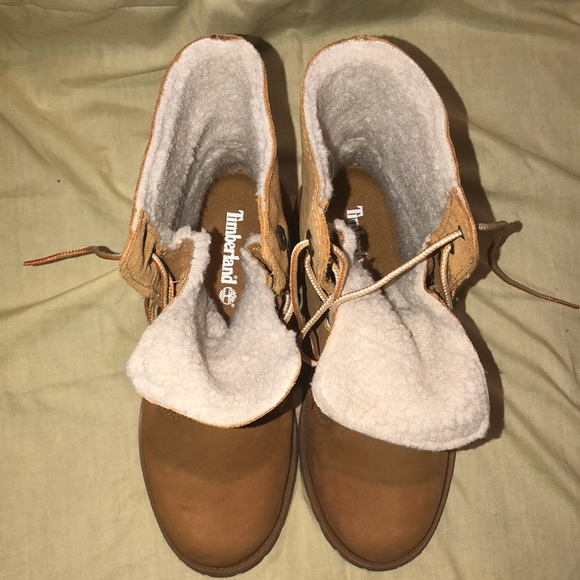 Timberland Boots - Picture 3 of 4